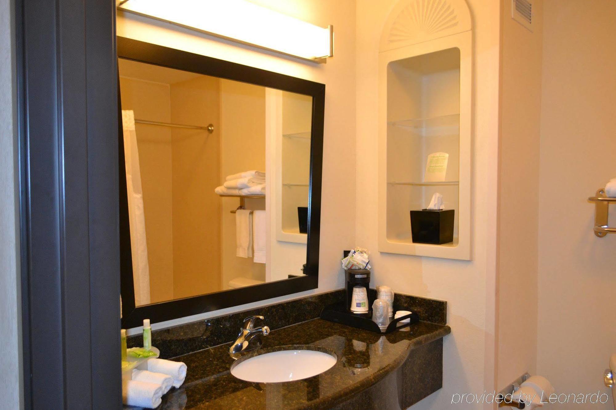 Holiday Inn Express Hotel And Suites - Odessa By Ihg Extérieur photo